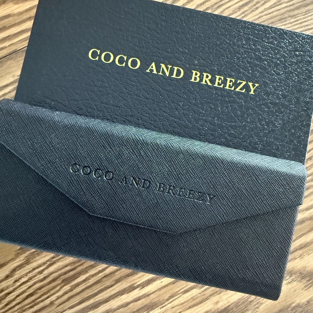 Coco and Breezy Black Eyewear Case